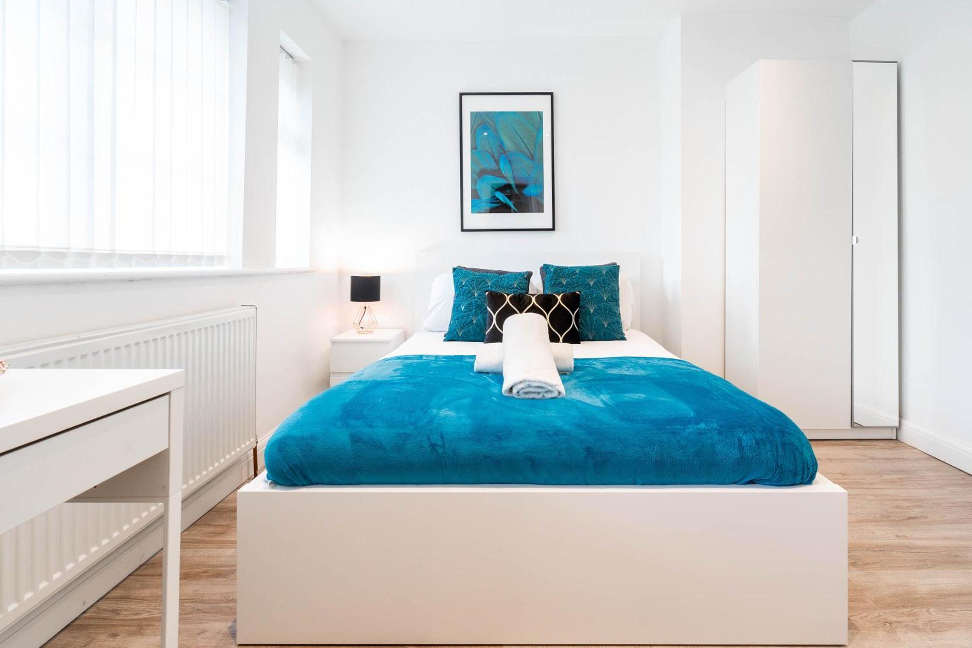 4 Bedroom House - Parking & Garden - Smart Tvs - Netflix - Wifi - Top Rated - 22Cg Birmingham Exterior photo